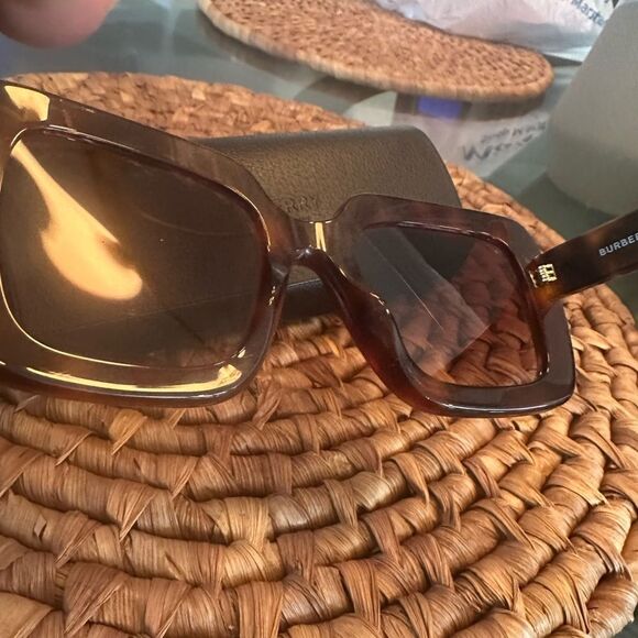 BURBERRY Sunglasses BE 4284 379013 Light Havana - Picture 6 of 9